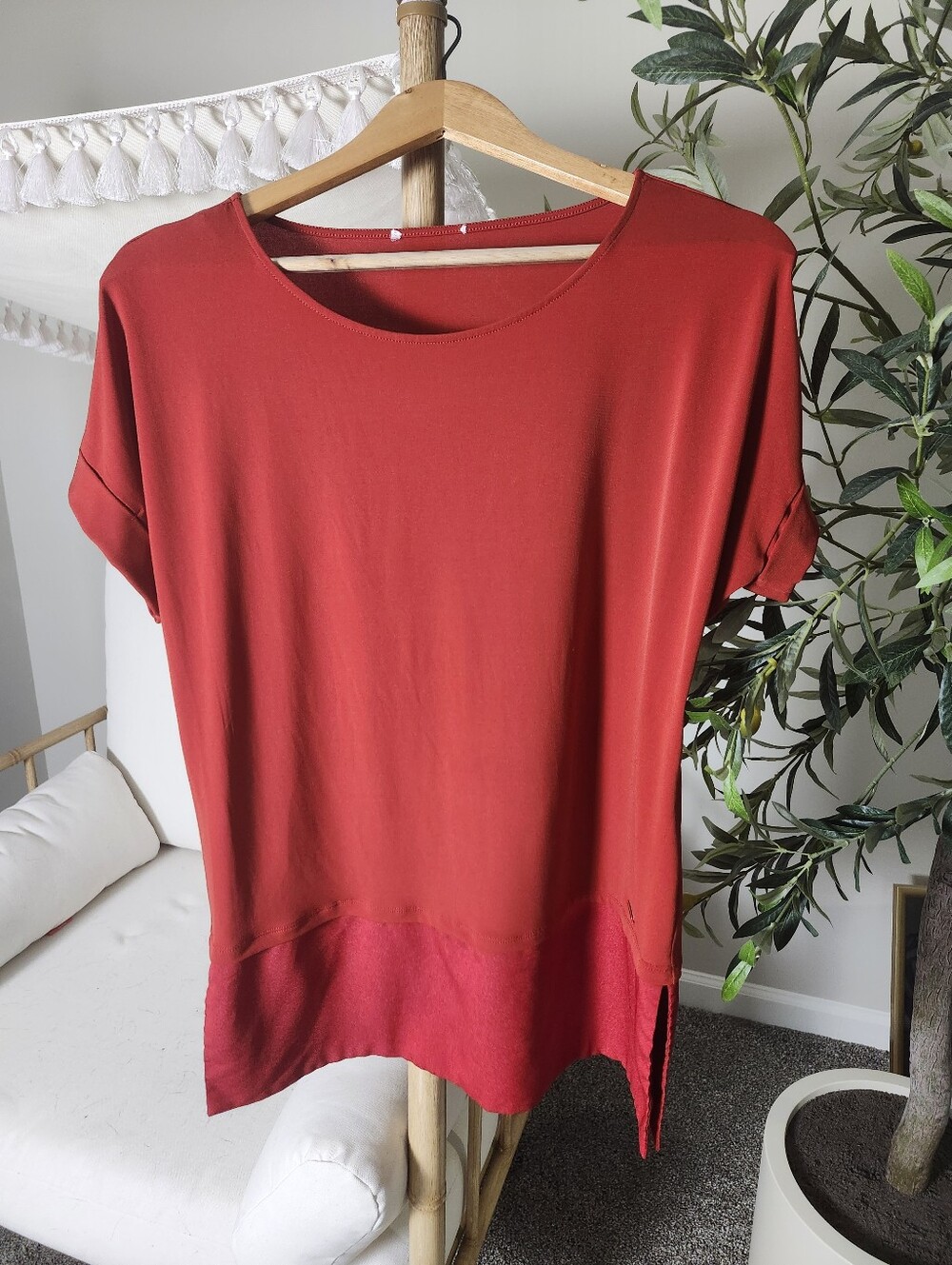 Like New Calvin Klein Size Small Brick Red Short-Sleeve Tunic Top